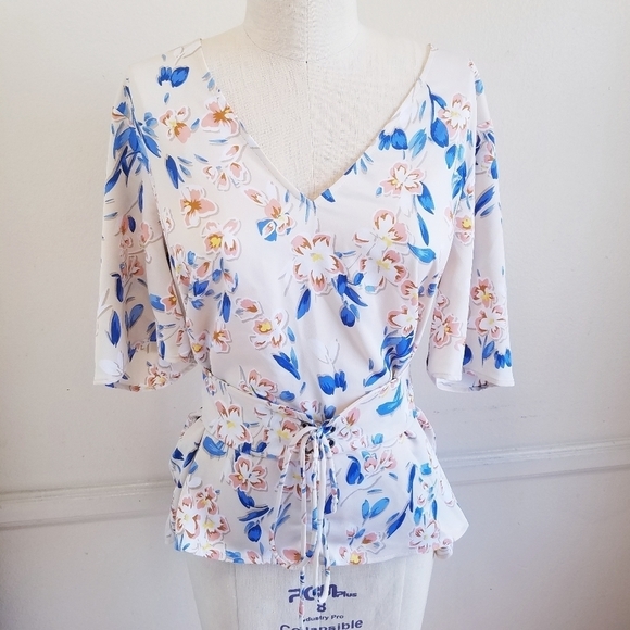 🌸‎ NEW BCBGeneration | Floral Corset Crepe - Picture 13 of 16